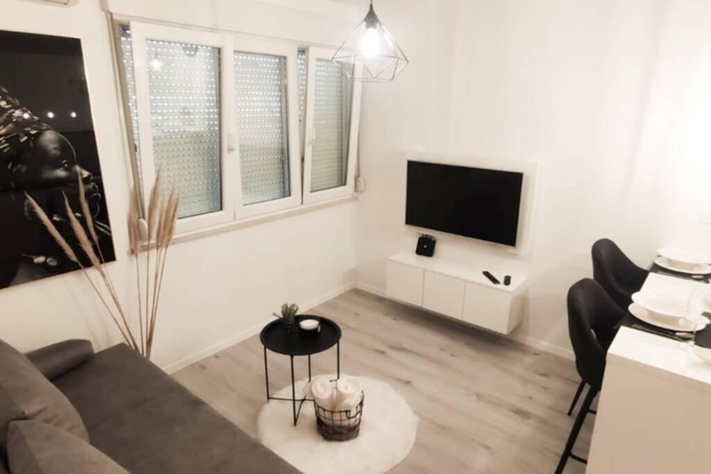 New! Top Apartment, Split View From Above Экстерьер фото